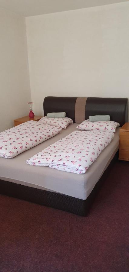 Hostel T&M Zenica Luaran gambar
